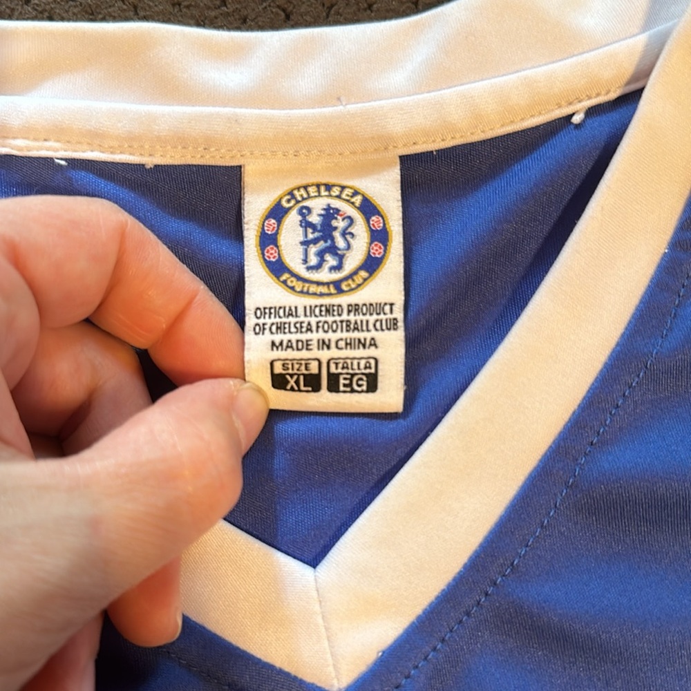 Men’s tee - Picture 4 of 4